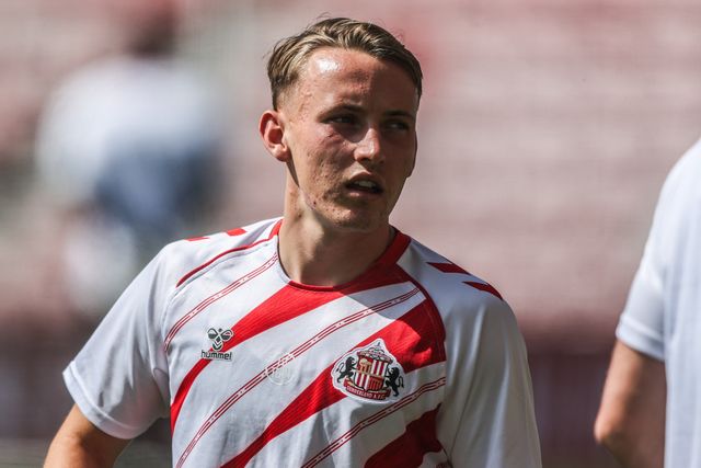Harrison Jones of Sunderland in the pregame warmup session during the Pre-season friendly match Sunderland vs Real Betis at Stadium Of Light, Sunderland, United Kingdom, 2nd August 2025

(Photo by Alfie Cosgrove/News Images)