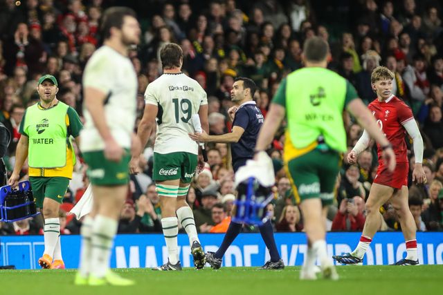 Eben Etzebeth of South Africa leaves the field after being sent off during the Quilter Nations Series 2025 match Wales vs South Africa at Principality Stadium, Cardiff, United Kingdom, 29th November 2025

(Photo by Andrew Lewis/News Images)

*** GER AUT SUI OUT ***
