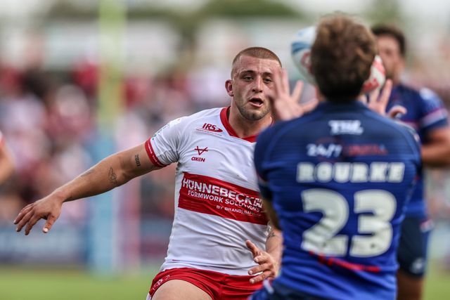 Mikey Lewis of Hull KR charges at Josh Rourke of Wakefield Trinity after he kicks the ball at the end of their set during the Betfred Super League round 18 match Hull KR vs Wakefield Trinity at Sewell Group Craven Park, Hull, United Kingdom on 11 July 2026

(Photo by Alfie Cosgrove/News Images)