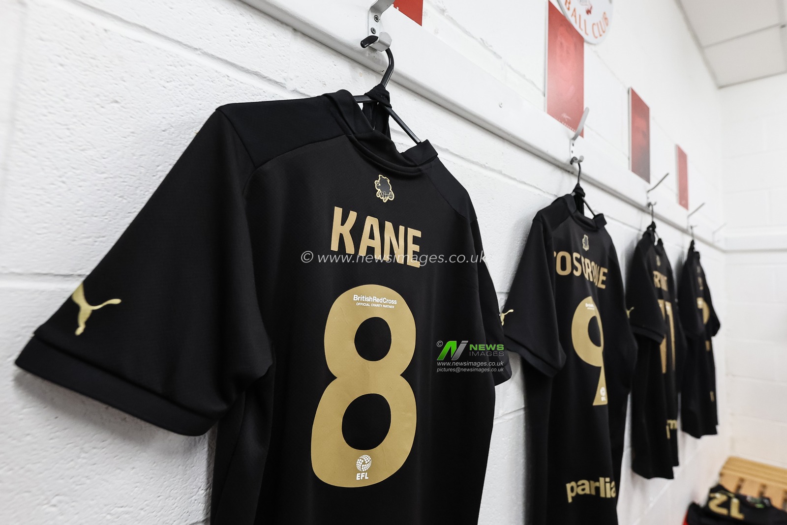 The shirt back of Herbie Kane of Barnsley during the Sky Bet League 1 match Blackpool vs Barnsley at Bloomfield Road, Blackpool, United Kingdom, 20th April 2024

(Photo by Mark Cosgrove/News Images)