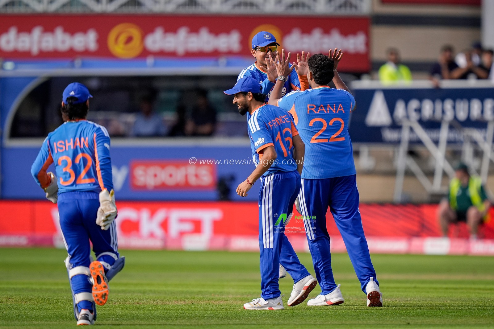 Harshit Rana of India of India celebrates taking a wicket to dismiss Tom Banton of England  of England during the Third Vitality T20 International match England vs India at Trent Bridge, Nottingham, United Kingdom on 07 July 2026

(Photo by Maynard Manyowa/News Images)