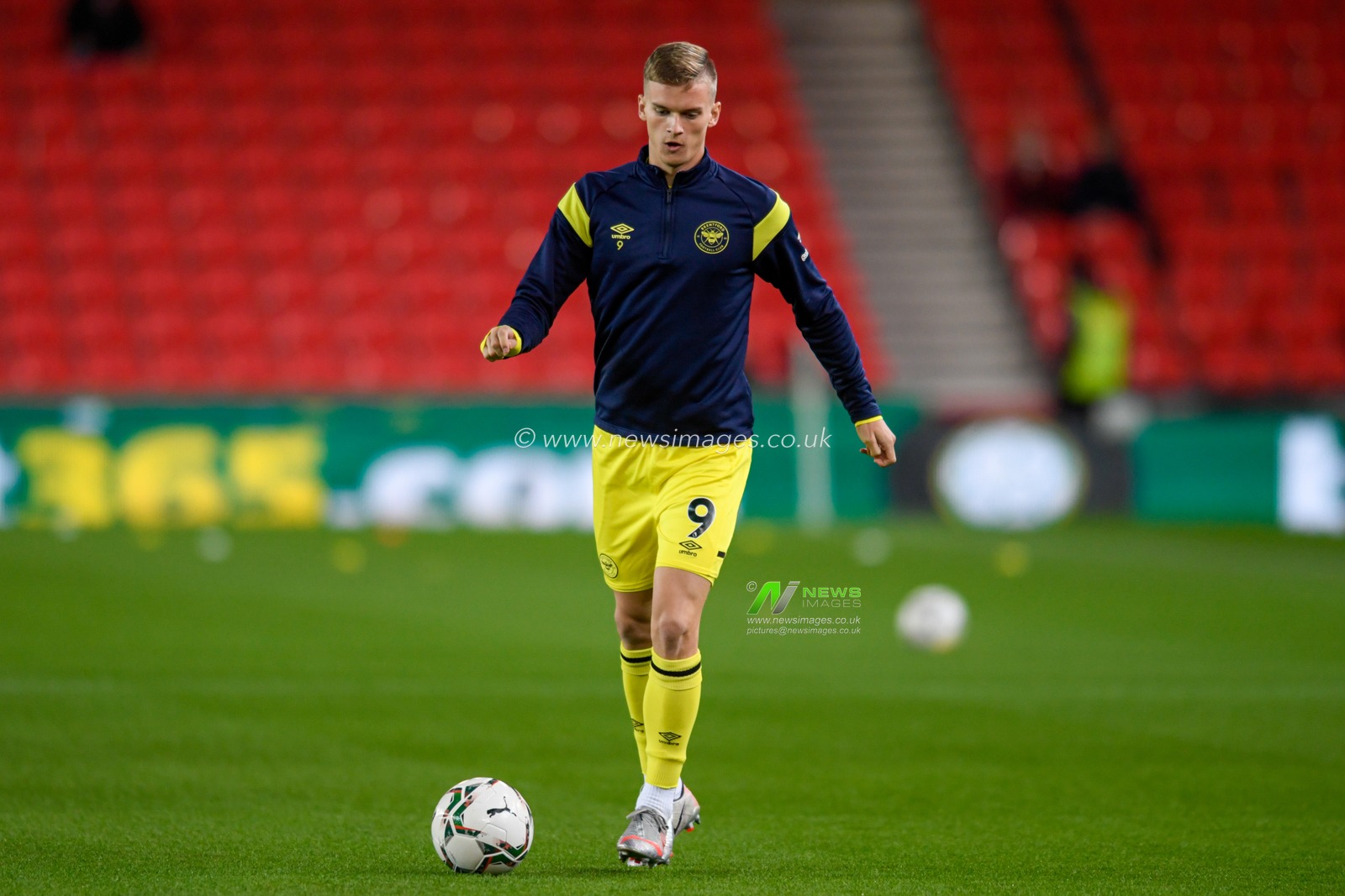 Marcus Forss #9 of Brentford warming up before the game