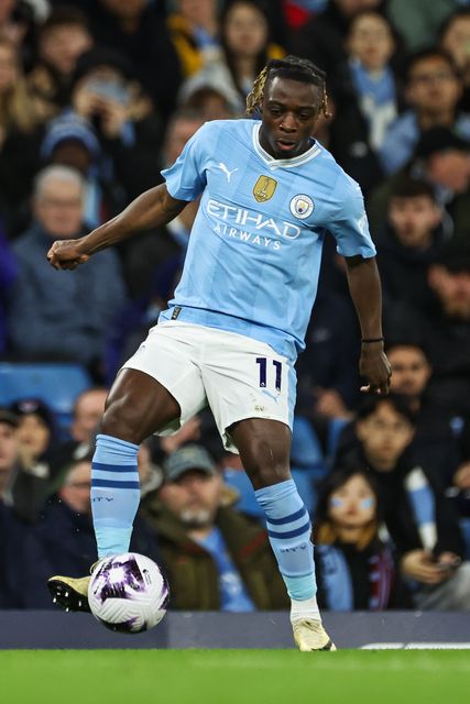 JÃ©rÃ©my Doku of Manchester City controls the ball during the Premier League match Manchester City vs Aston Villa at Etihad Stadium, Manchester, United Kingdom, 3rd April 2024

(Photo by Mark Cosgrove/News Images)