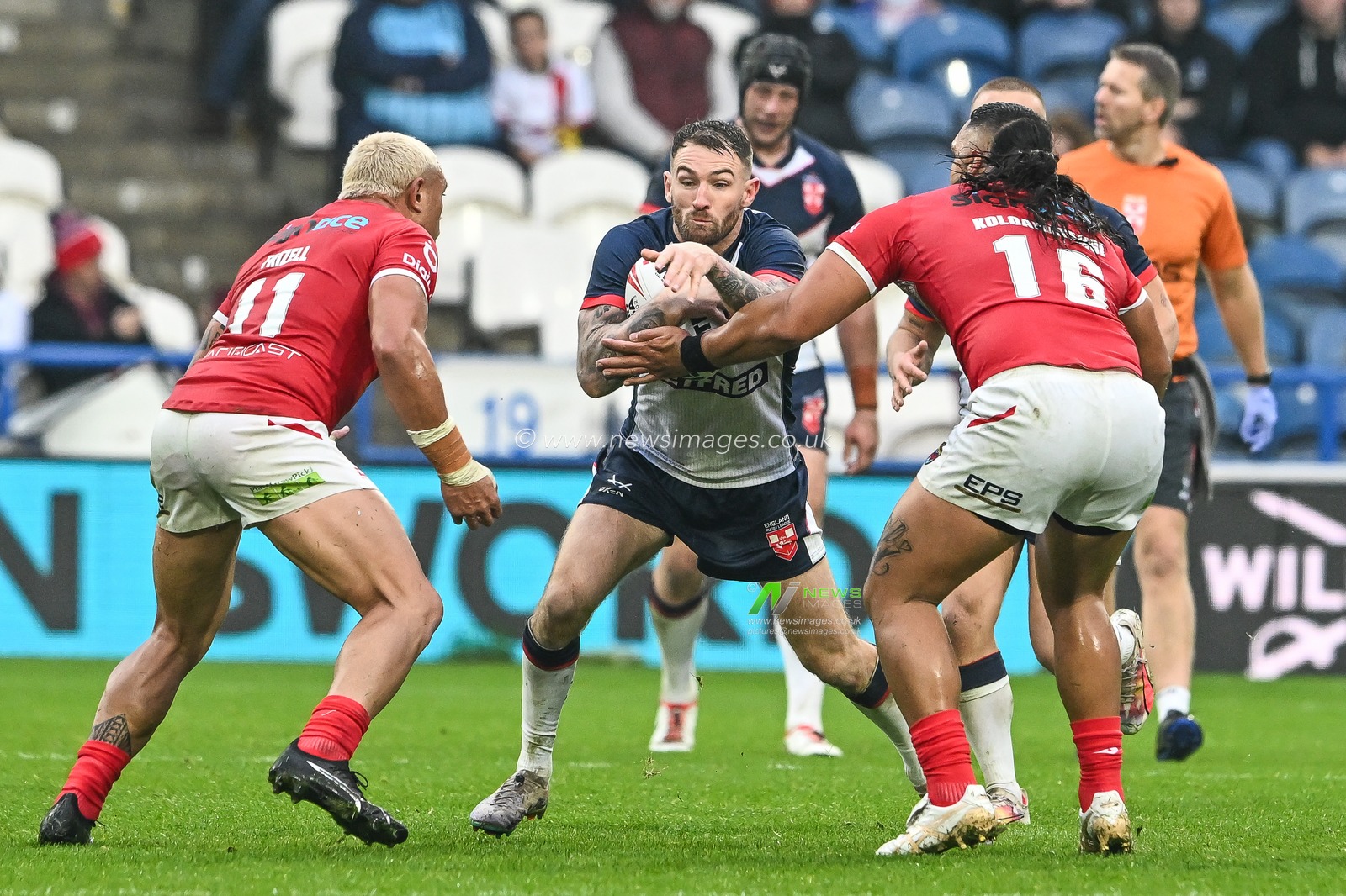 Daryl Clark of England in action during the Rugby League International match England vs Tonga at John Smith's Stadium, Huddersfield, United Kingdom, 28th October 2023

(Photo by Craig Thomas/News Images)