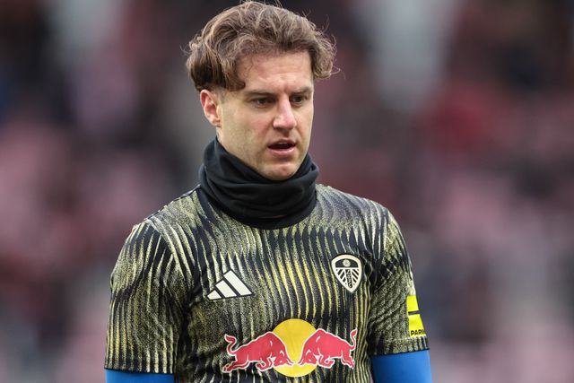 Joe Rodon of Leeds United in the pregame warmup session during the Premier League match Sunderland vs Leeds United at Stadium Of Light, Sunderland, United Kingdom, 28th December 2025

(Photo by Alfie Cosgrove/News Images)

*** GER AUT SUI OUT ***