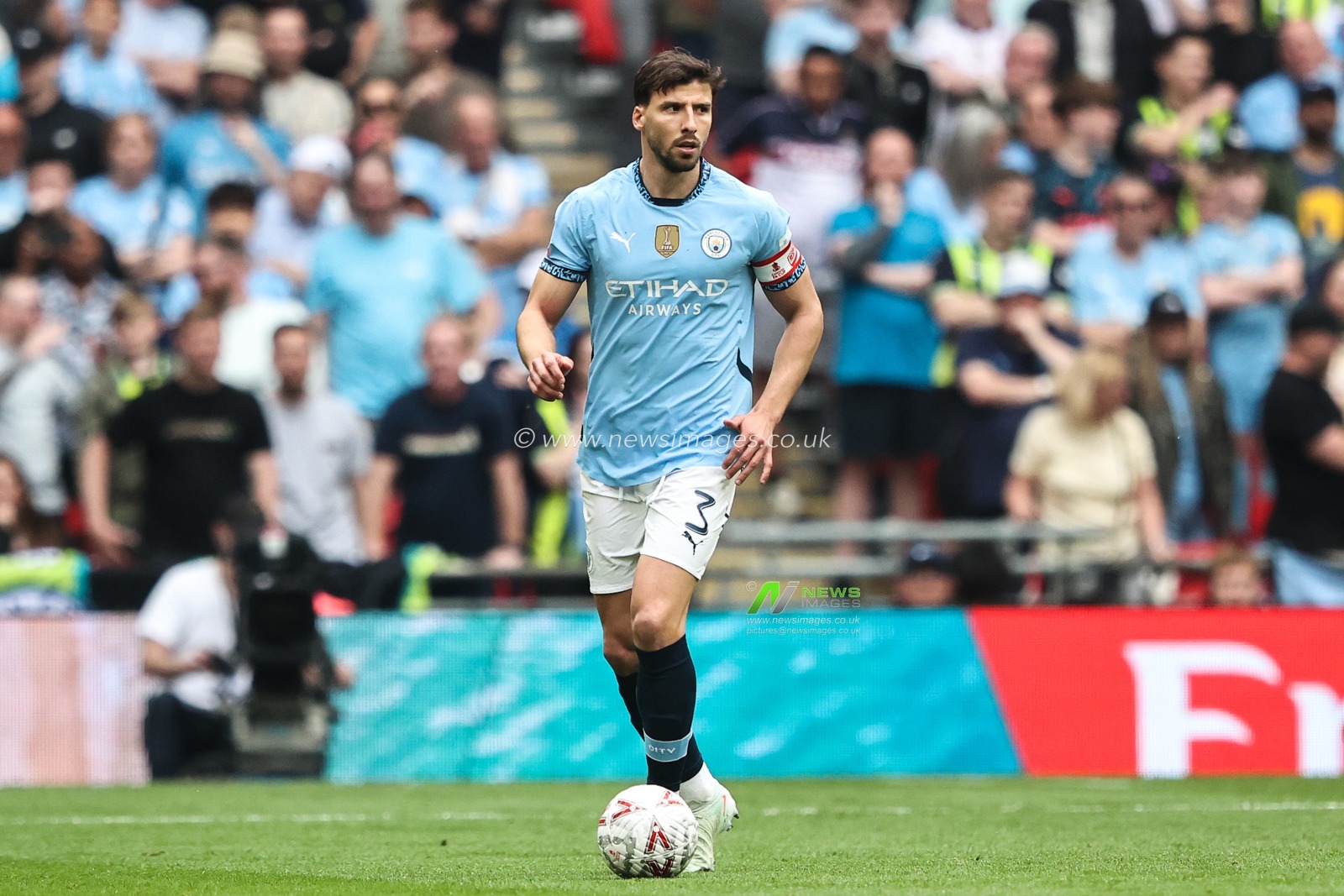 RÃºben Dias of Manchester City in action during the Emirates FA Cup Semi-Final match Nottingham Forest vs Manchester City at Wembley Stadium, London, United Kingdom, 26th April 2025

(Photo by Alfie Cosgrove/News Images)