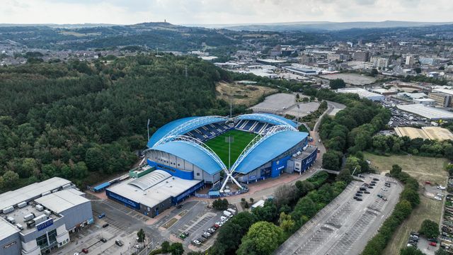 An aerial view of Accu Stadium ahead of the Betfred Super League Round 23 match Huddersfield Giants vs Warrington Wolves at Accu Stadium, Huddersfield, United Kingdom, 24th August 2025

(Photo by Alfie Cosgrove/News Images)