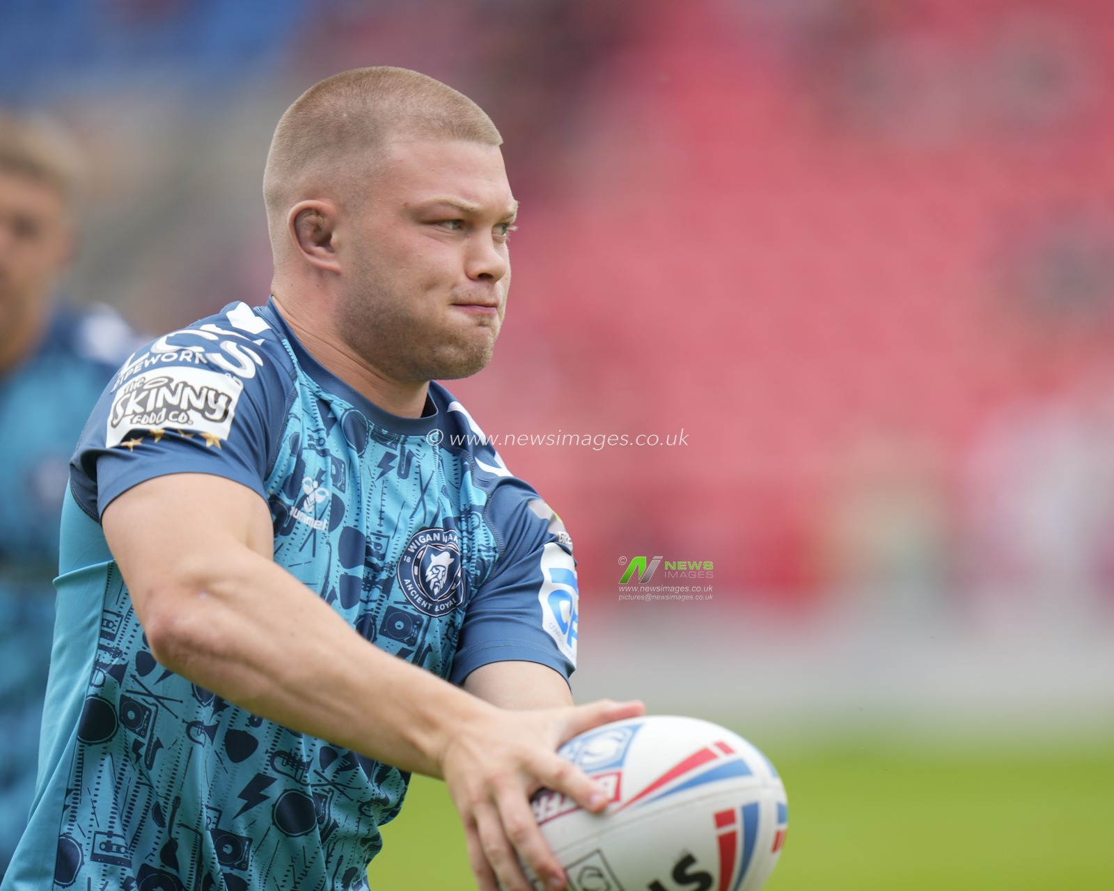 Morgan Smithies #13 of Wigan Warriors warms up before his 100th appearance for the Cherries the Betfred Super League Round 16 match Salford Red Devils vs Wigan Warriors at AJ Bell Stadium, Eccles, United Kingdom, 25th June 2023

(Photo by Steve Flynn/News Images)