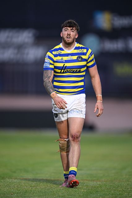 Matty Ashton of Warrington Wolves during the Betfred Super League round 22 match Bradford Bulls vs Warrington Wolves at Odsal Stadium, Bradford, United Kingdom on 08 August 2026

(Photo by Ben Roberts/News Images)