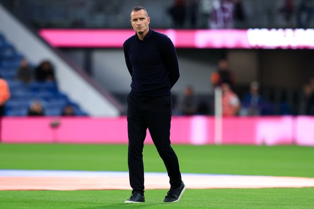 Nicky Hayen manager of Burnley watches teams warms up ahead of the Sky Bet Championship match Burnley vs Middlesbrough at Turf Moor, Burnley, United Kingdom on 02 September 2026

(Photo by Jorge Horsted/News Images)