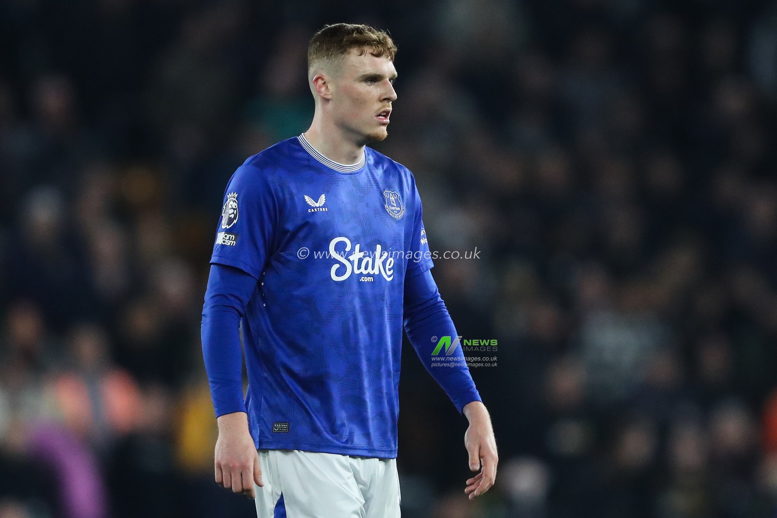 Jake O'Brien of Everton during the Premier League match Wolverhampton Wanderers vs Everton at Molineux, Wolverhampton, United Kingdom, 8th March 2025

(Photo by Gareth Evans/News Images)