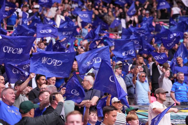 Chelsea fans wave their flags ahead of kick off during the Emirates FA Cup Semi-Final match Chelsea vs Leeds United at Wembley Stadium, London, United Kingdom on 26 April 2026

(Photo by Harvey Murphy/News Images)