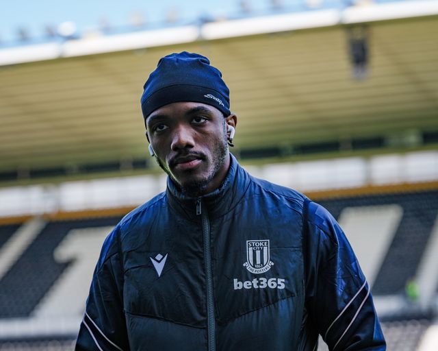 Eric Bocat of Stoke City inspects the pitch prior to kick off during the Sky Bet Championship match Derby County vs Stoke City at Pride Park Stadium, Derby, United Kingdom on 06 April 2026

(Photo by Maynard Manyowa/News Images)