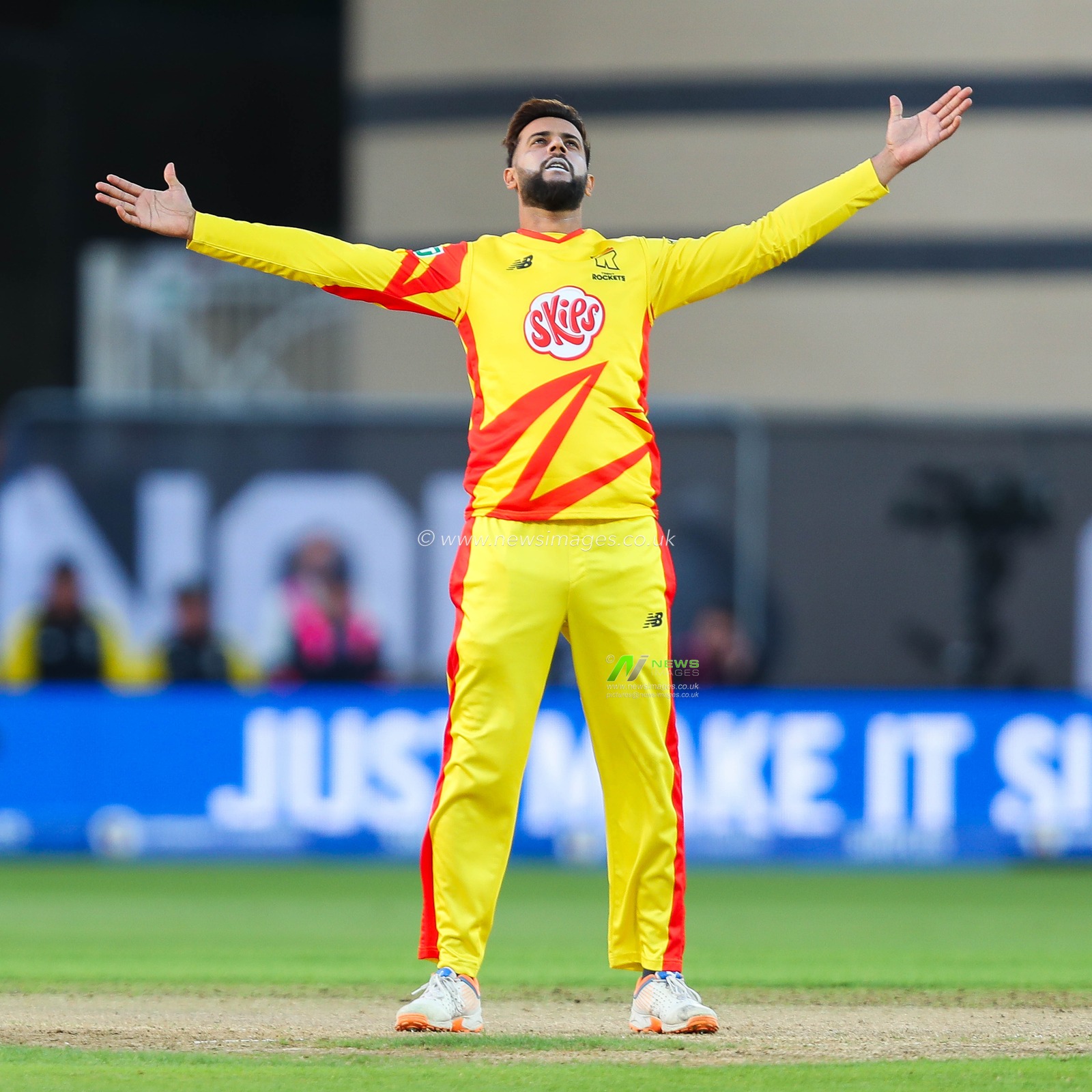 Imad Wasim of Trent Rockets celebrates after the dismissal of Micheal Pepper of London Spirit during the The Hundred match Trent Rockets vs London Spirit at Trent Bridge, Nottingham, United Kingdom, 7th August 2024

(Photo by Izzy Poles/News Images)