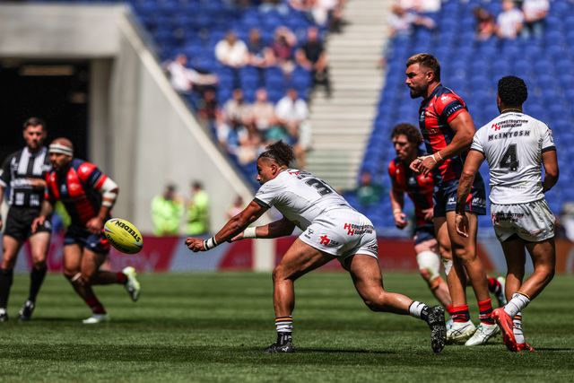 Tyler Dupree of Castleford Tigers passes the ball during the Betfred Super League Magic Weekend match Wakefield Trinity vs Castleford Tigers at Hill Dickinson Stadium, Liverpool, United Kingdom on 05 July 2026

(Photo by Alfie Cosgrove/News Images)