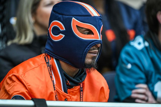 A Chicago Bears fan in a bears mask during the Week 6 match Chicago Bears vs Jacksonville Jaguars at Tottenham Hotspur Stadium, London, United Kingdom, 13th October 2024

(Photo by Craig Thomas/News Images)