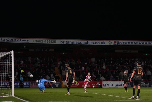 Sky Bet League One: Stevenage v Barnsley