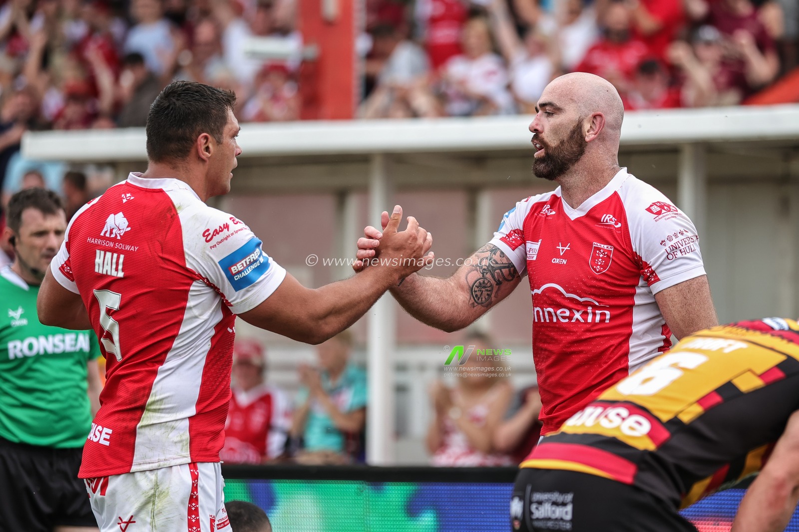 Kane Linnett #12 of Hull KR celebrates his try with Ryan Hall #5 of Hull KR  during the Betfred Super League Round 16 match Hull KR vs Salford Red Devils at Sewell Group Craven Park, Kingston upon Hull, United Kingdom, 17th June 2023

(Photo by Mark Cosgrove/News Images)