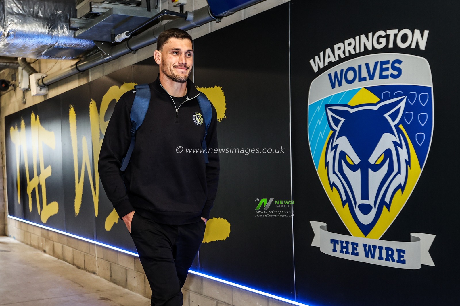 Sam Stone of Warrington Wolves arrives during the Betfred Challenge Cup Quarter Final match Warrington Wolves vs Leigh Leopards at The Halliwell Jones Stadium, Warrington, United Kingdom on 11 April 2026

(Photo by Alfie Cosgrove/News Images)