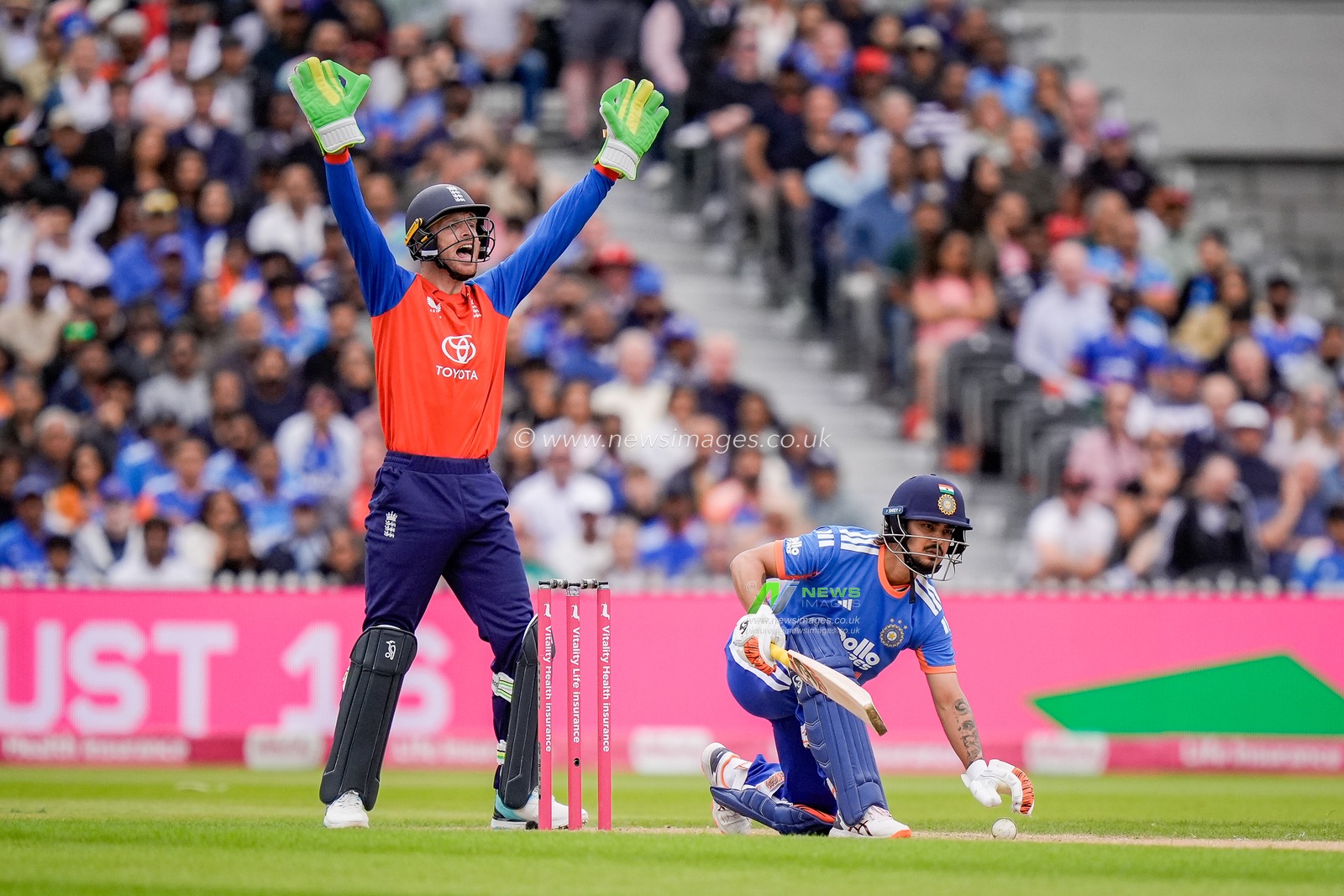 Jos Buttler of England appeals for LBW against Ishan Kishan of India  during the Second Vitality T20 International match England vs India at Old Trafford, Manchester, United Kingdom on 04 July 2026

(Photo by Maynard Manyowa/News Images)
