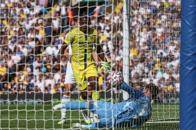 Etta Eyong of Villarreal scores to make it 0-1 during the Pre-season friendly match Leeds United vs Villarreal at Elland Road, Leeds, United Kingdom, 2nd August 2025

(Photo by Mark Cosgrove/News Images)