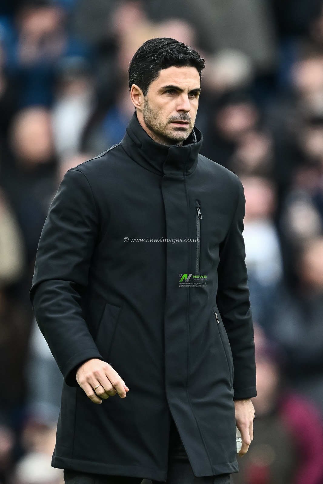 Mikel Arteta Manager of Arsenal during the Premier League match Burnley vs Arsenal at Turf Moor, Burnley, United Kingdom, 17th February 2024

(Photo by Craig Thomas/News Images)