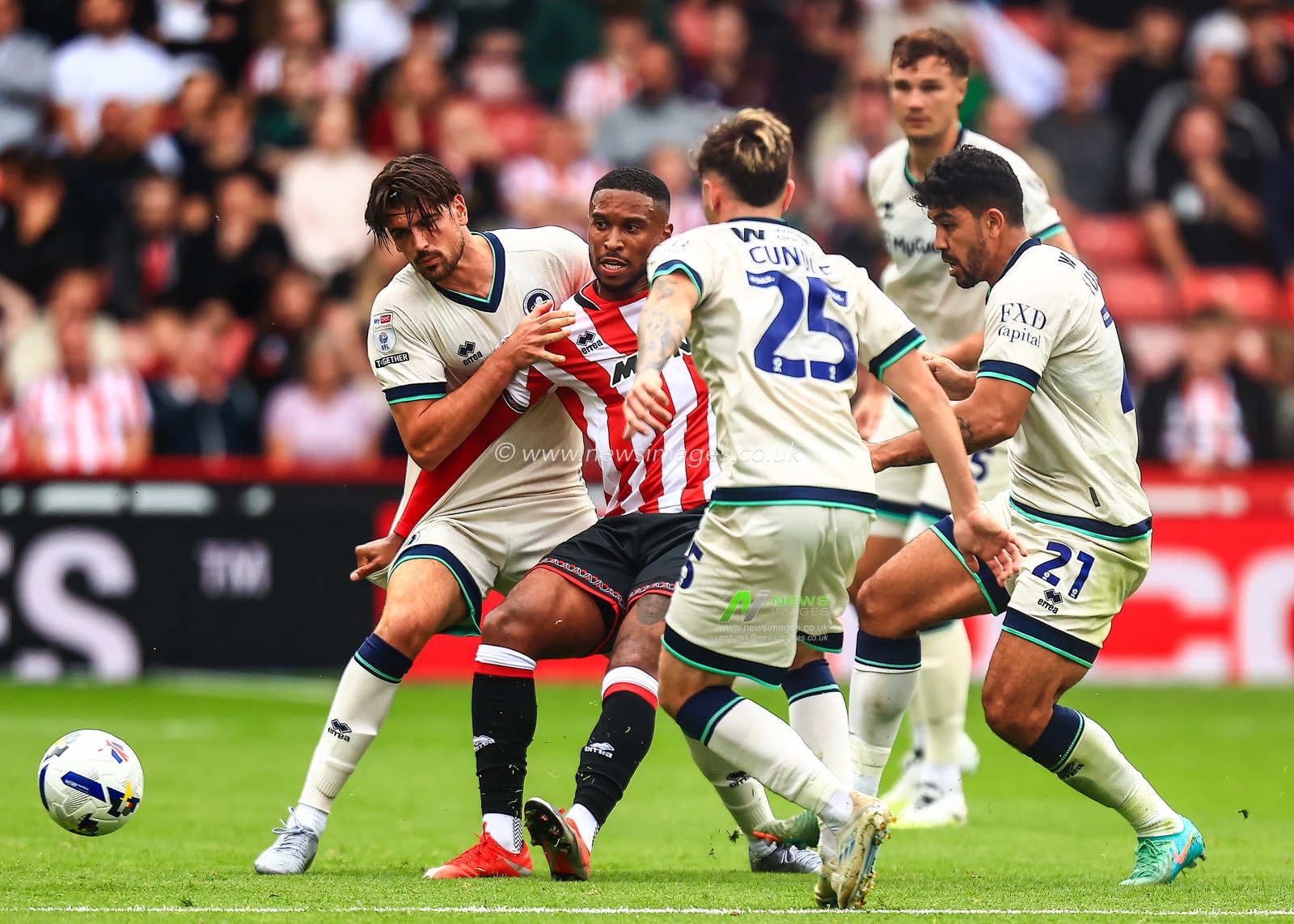 Tyrese Campbell of Sheffield United in action during the Sky Bet Championship match Sheffield United vs Millwall at Bramall Lane, Sheffield, United Kingdom, 23rd August 2025

(Photo by Richard Bierton/News Images)