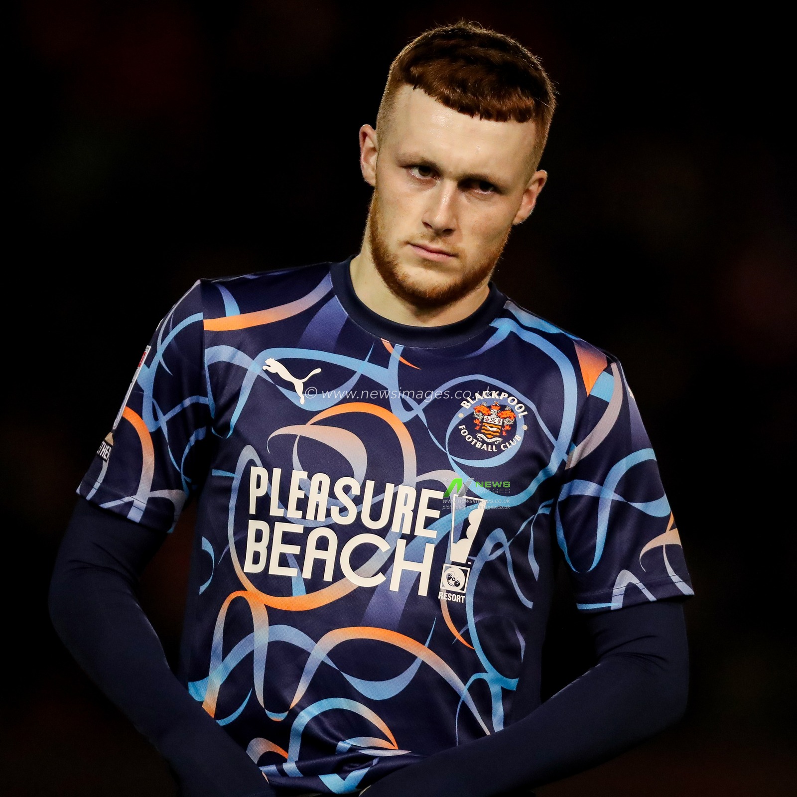 Sonny Carey of Blackpool looks on prior to the Sky Bet League 1 match Lincoln City vs Blackpool at Gelder Group Sincil Bank Stadium, Lincoln, United Kingdom, 28th January 2025

(Photo by Izzy Poles/News Images)