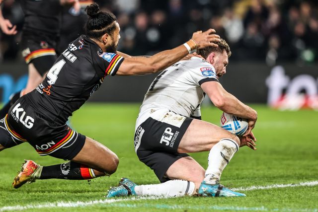 Joe Batchelor of Hull FC goes over for a try during the Betfred Super League round 1 match Hull FC vs Bradford Bulls at MKM Stadium, Hull, United Kingdom on 14 February 2026

(Photo by Alfie Cosgrove/News Images)