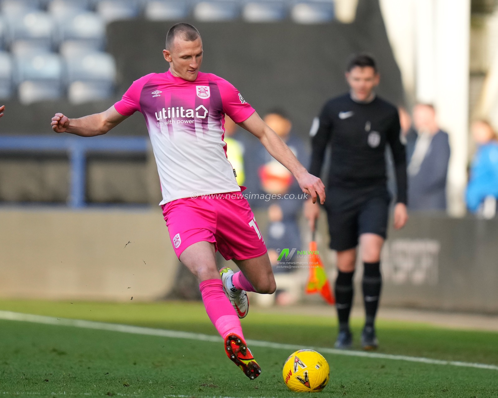 William Boyle #12 of Huddersfield Town during the Emirates FA Cup Third Round match Preston North End vs Huddersfield Town at Deepdale, Preston, United Kingdom, 7th January 2023

(Photo by Steve Flynn/News Images)