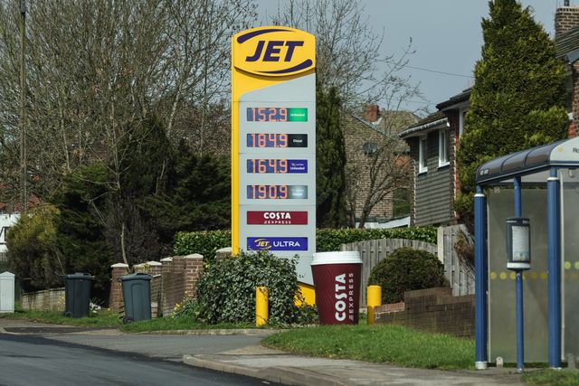 At the Jet garage on Rotherham Road in Barnsley, drivers are facing higher fuel prices on Friday 27 March 2026, with unleaded petrol sitting at 152.9 pence per litre and diesel at 184.9 pence per litre. This compares unfavourably to the nearby supermarkets, where Asda Barnsley offers unleaded at 143.9p and diesel at 166.9p, while Morrisons charges 142.9p for unleaded and 167.9p for diesel, meaning local motorists are currently paying around 9 to 10 pence more per litre on unleaded and up to 18 pence extra on diesel compared to the supermarket forecourts a short distance away. at Jet Fuel Station, Rotherham Road, Barnsley, United Kingdom on 27 March 2026

(Photo by Mark Cosgrove/News Images)


