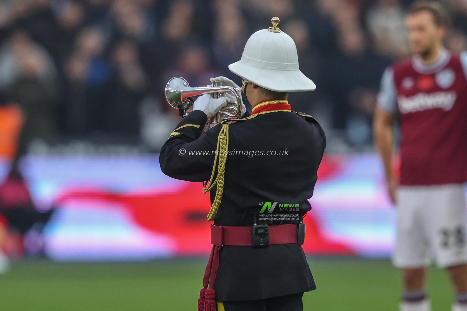 The last post is played before the game during the Premier League match West Ham United vs Everton at London Stadium, London, United Kingdom, 9th November 2024

(Photo by Alfie Cosgrove/News Images)
