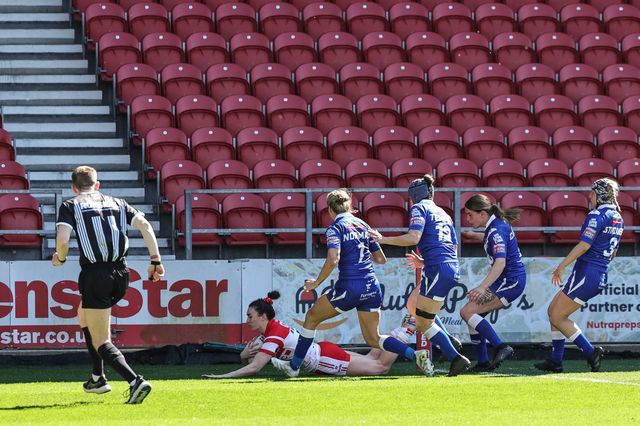 Leah Burke of St Helen’s goes over for a try during the Betfred Women's Challenge Cup Quarter Final match St Helens vs Barrow Raiders at The BrewDog Stadium, St Helens, United Kingdom on 25 April 2026

(Photo by Mark Cosgrove/News Images)