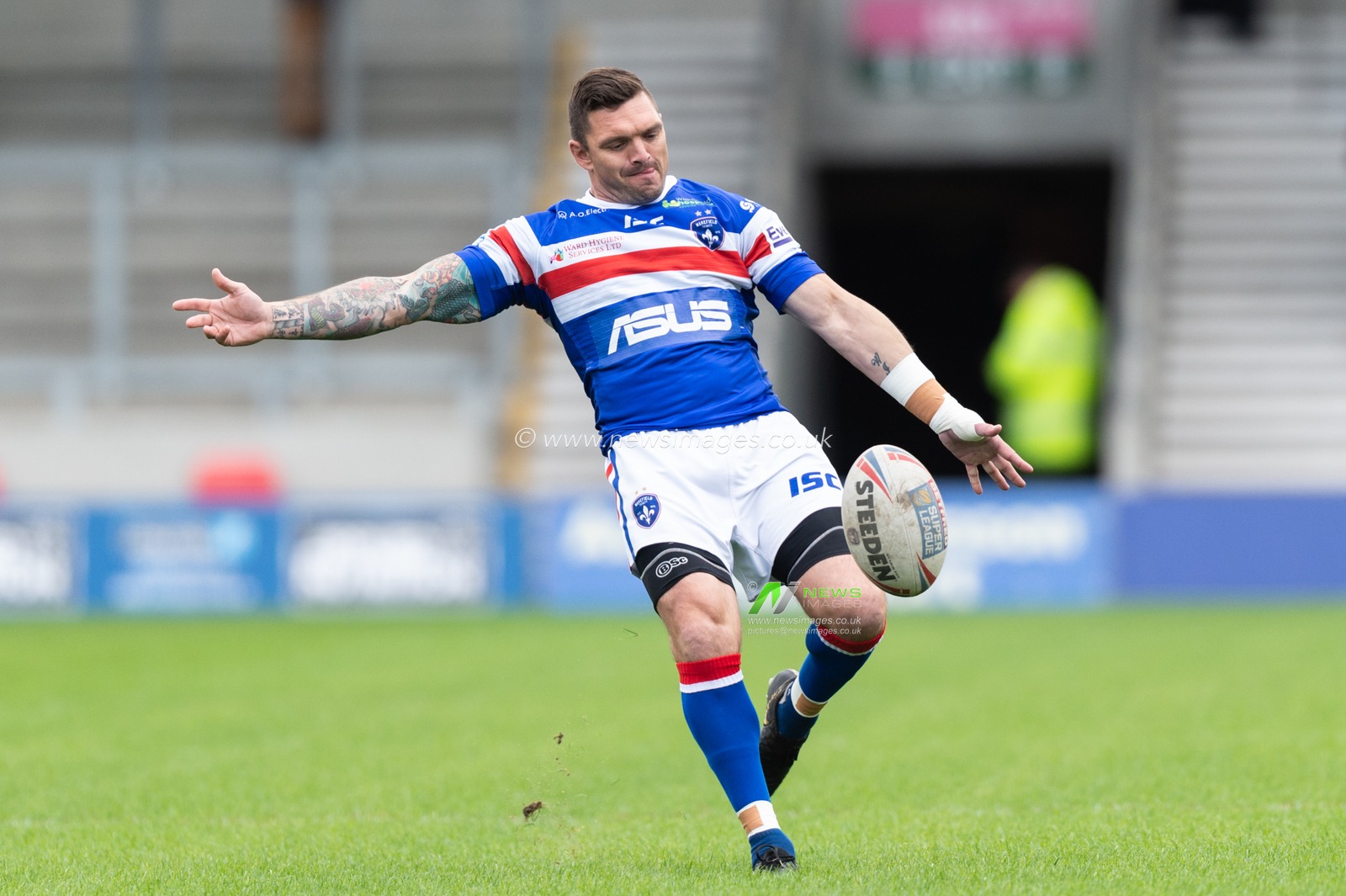 16th June 2019 ,  AJ Bell Stadium, Salford, England;  Betfred Super League, Round 18, Salford Red Devils vs Wakefield Trintiny ; 

Credit: Richard Long/News Images