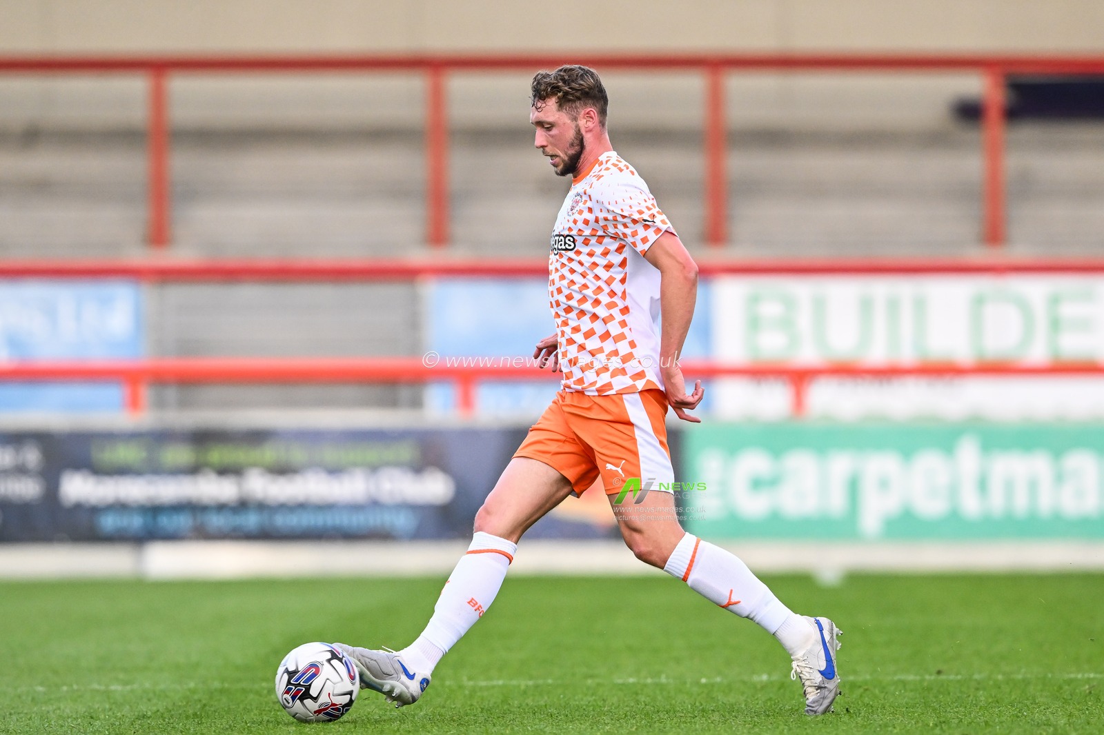 Matthew Pennington #5 of Blackpool in action during the Pre-season friendly match Morecambe vs Blackpool at Mazuma Stadium, Morecambe, United Kingdom, 25th July 2023

(Photo by Craig Thomas/News Images)
