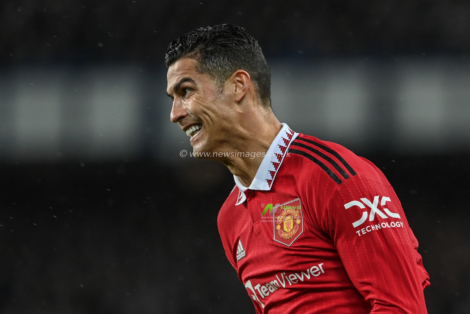 Cristiano Ronaldo #7 of Manchester United reacts during the Premier League match Everton vs Manchester United at Goodison Park, Liverpool, United Kingdom, 9th October 2022

(Photo by Craig Thomas/News Images)