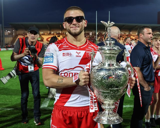 Betfred Super League Round 14 Hull KR v Catalans Dragons