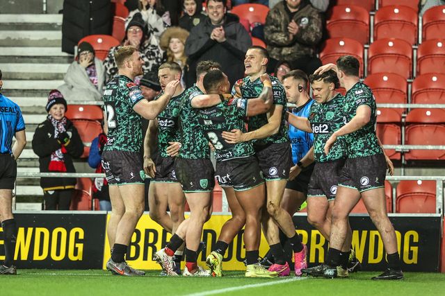 Innes Senior of Leigh Leopards celebrates his try during the Betfred Super League match St Helens vs Leigh Leopards at The BrewDog Stadium, St Helens, United Kingdom on 20 February 2026

(Photo by Alfie Cosgrove/News Images)