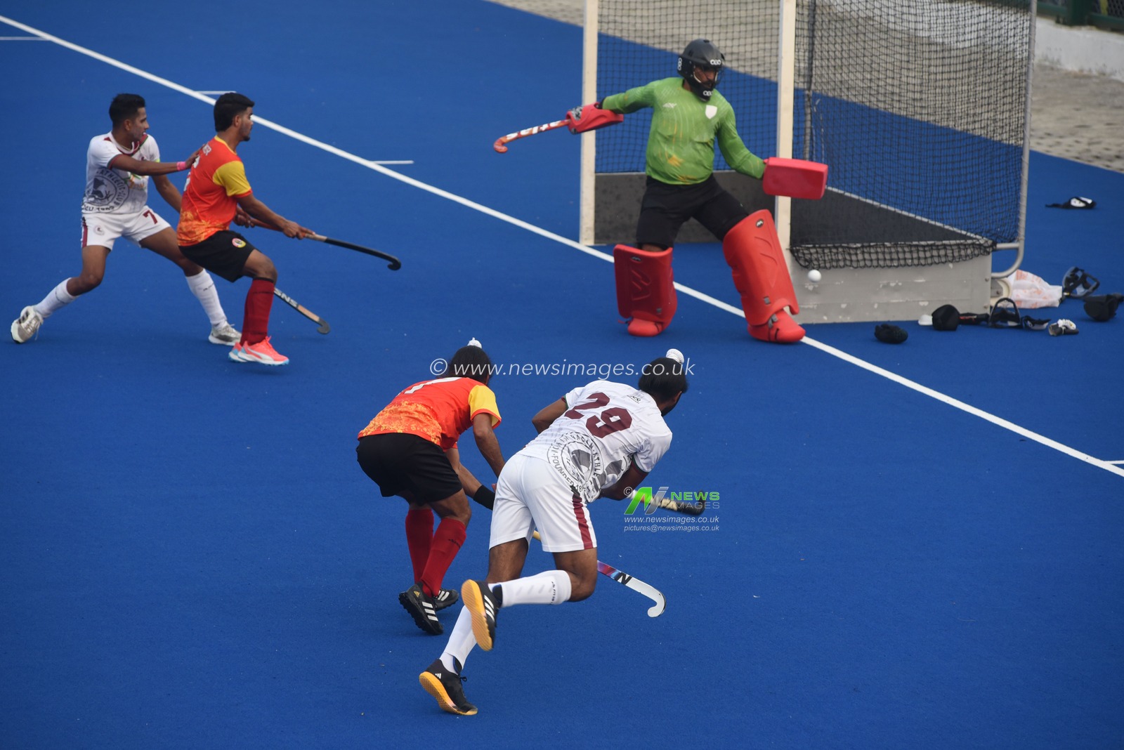 Mohan Bagan AC and East Bengal Hockey players  during the Calcutta Premier Hockey League 2025 final  match between Mohan Bagan AC and East Bengal Club at Dumurjala Sports Complex in Howrah,West Bengal,India on March 23,2025,Pictures by Debajyoti Chakraborty.(Photo: Debajyoti Chakraborty/News Images)