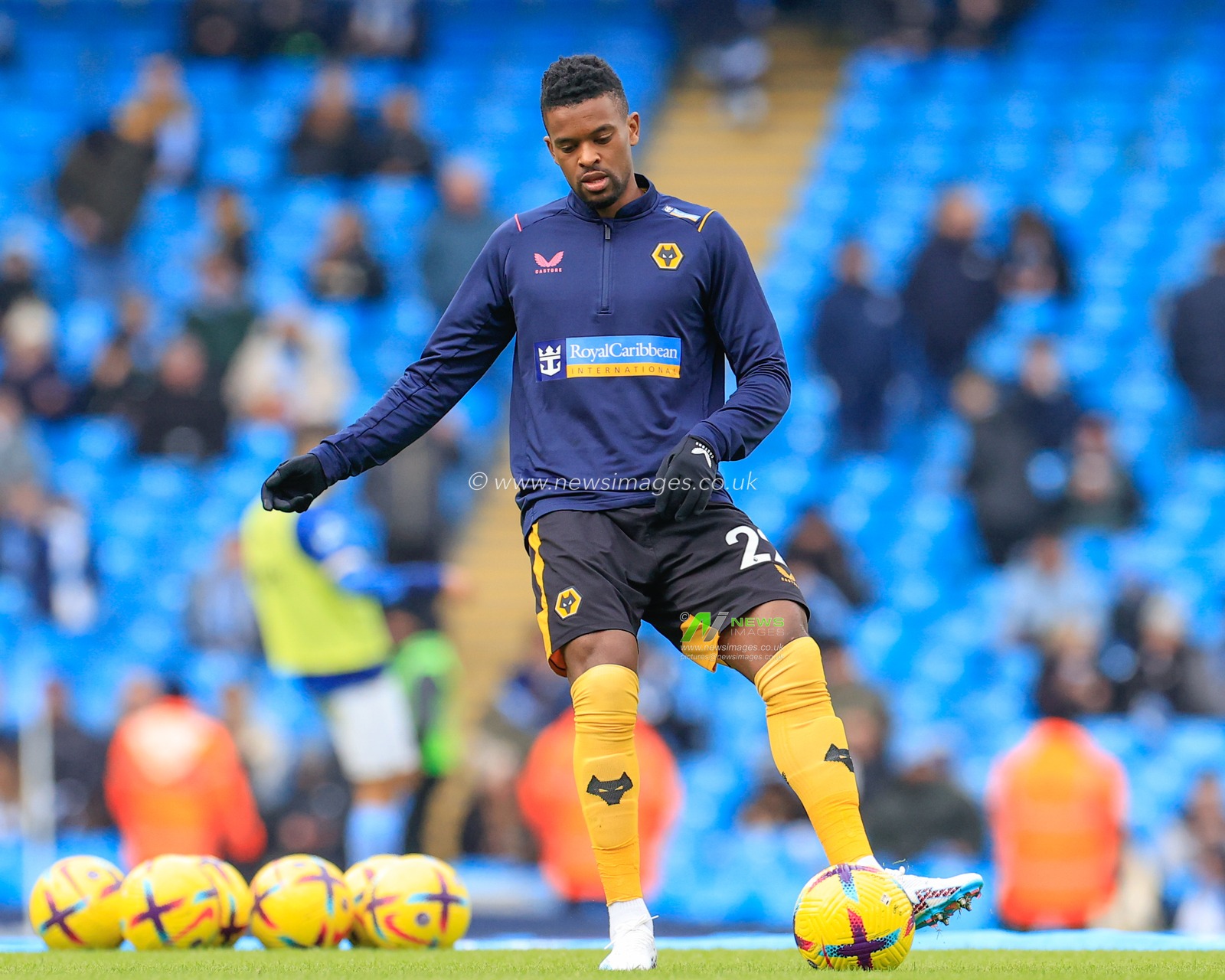NÃ©lson Semedo #22 of Wolverhampton Wanderers during the pre-game warm up ahead of the Premier League match Manchester City vs Wolverhampton Wanderers at Etihad Stadium, Manchester, United Kingdom, 22nd January 2023

(Photo by Conor Molloy/News Images)
