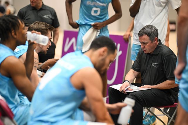 Lloyd Gardner Head Coach of Surrey Scorchers give his team instructions during a time out during the British Basketball Championship match Cheshire Phoenix vs Surrey Scorchers at Ellesmere Port Sports Village, Ellesmere Port, United Kingdom, 19th November 2023

(Photo by Craig Thomas/News Images)