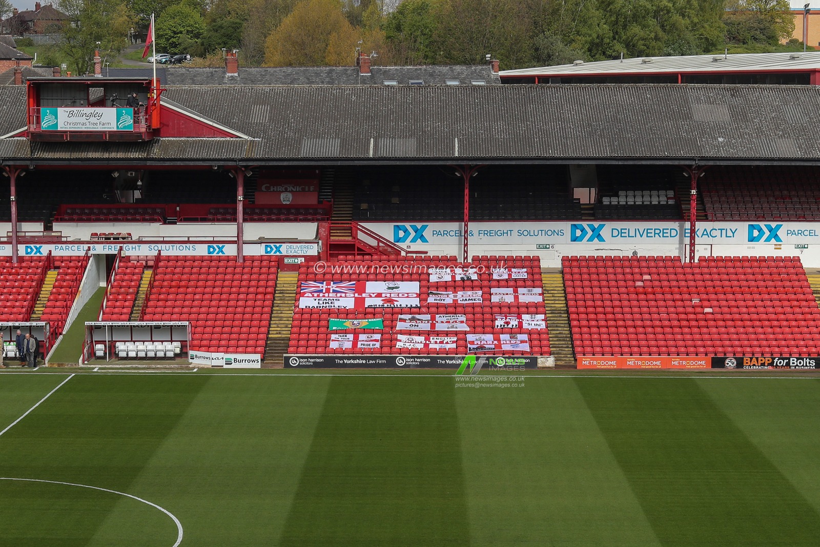 A general view of Oakwell during the Sky Bet League 1 match Barnsley vs Northampton Town at Oakwell, Barnsley, United Kingdom, 27th April 2024

(Photo by Alfie Cosgrove/News Images)