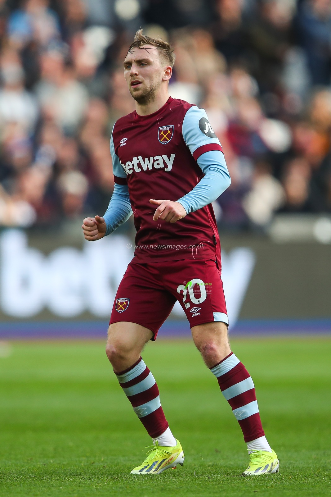 Jarrod Bowen of West Ham United during the Premier League match West Ham United vs Aston Villa at London Stadium, London, United Kingdom, 17th March 2024

(Photo by Gareth Evans/News Images)