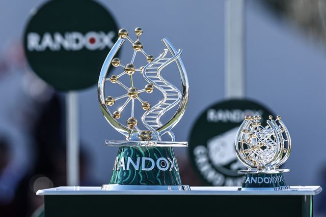 The Grand National trophy during the Randox Grand National 2025 Day 3 Grand National Day at Aintree Racecourse, Liverpool, United Kingdom, 5th April 2025

(Photo by Mark Cosgrove/News Images)