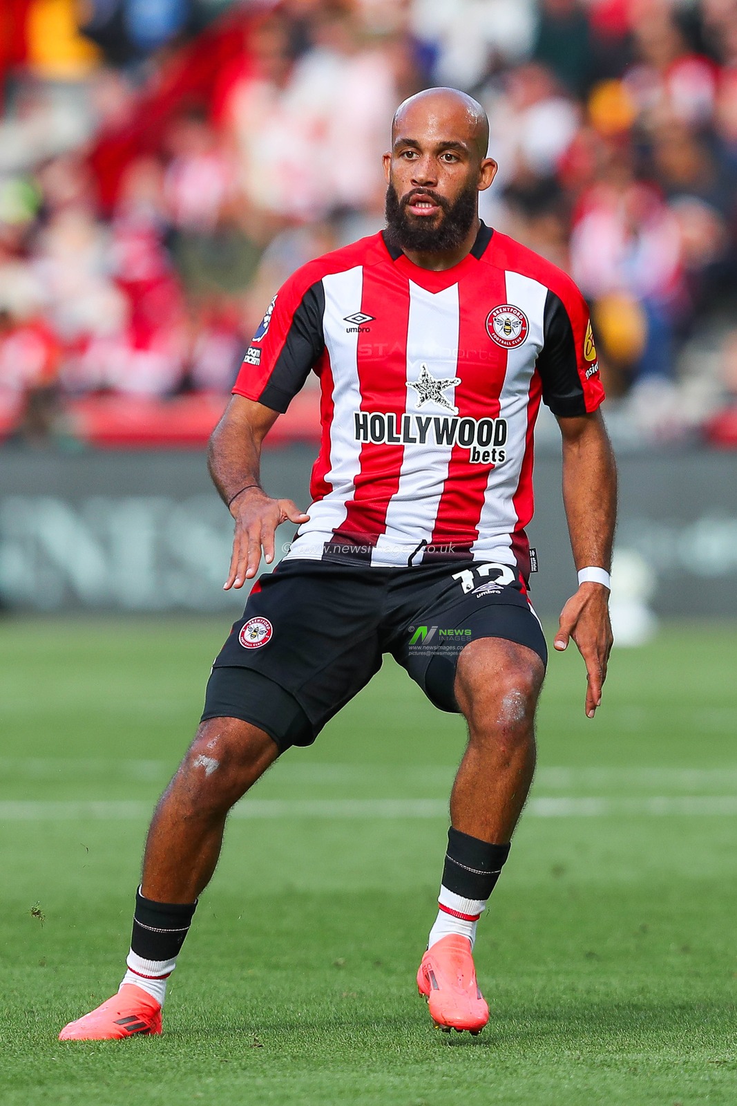 Bryan Mbeumo of Brentford in action during the Premier League match Brentford vs West Ham United at The Gtech Community Stadium, London, United Kingdom, 28th September 2024

(Photo by Izzy Poles/News Images)