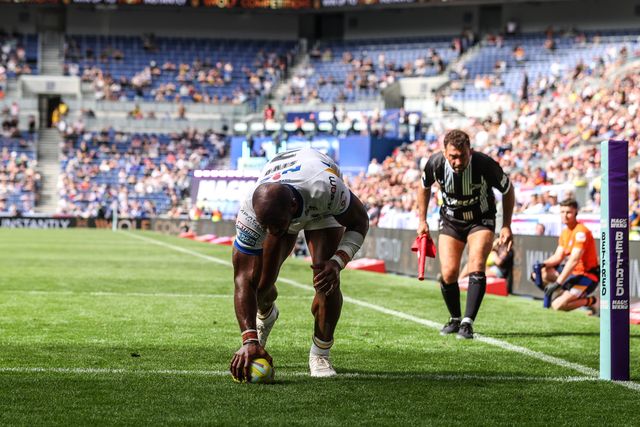 Maika Sivo of Leeds Rhinos goes over for a try during the Betfred Super League Magic Weekend match Leeds Rhinos vs Bradford Bulls at Hill Dickinson Stadium, Liverpool, United Kingdom on 05 July 2026

(Photo by Alfie Cosgrove/News Images)