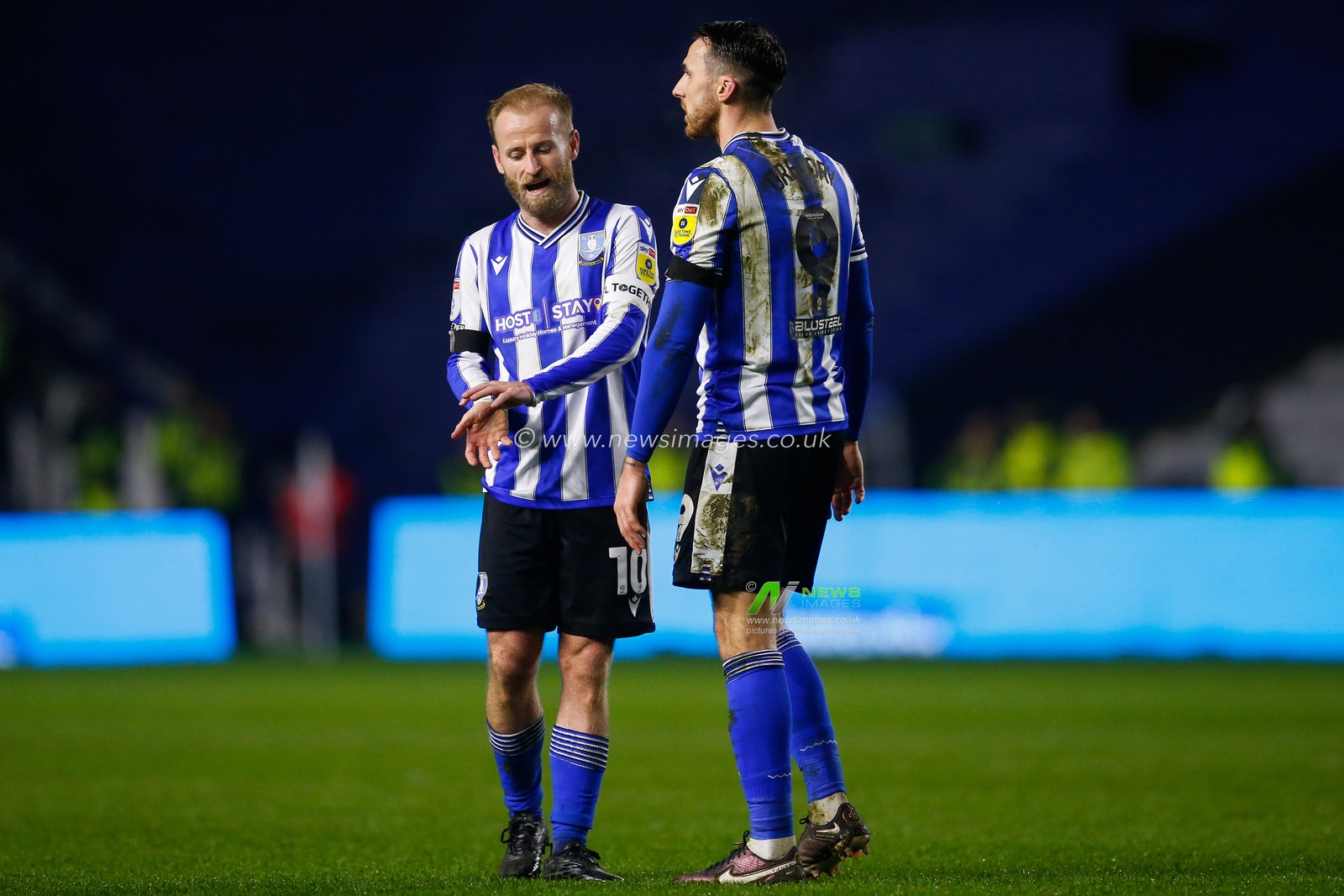 Barry Bannan #10 of Sheffield Wednesday and Lee Gregory #9 of Sheffield Wednesday during the Sky Bet League 1 match Sheffield Wednesday vs Bolton Wanderers at Hillsborough, Sheffield, United Kingdom, 17th March 2023

(Photo by Ben Early/News Images)