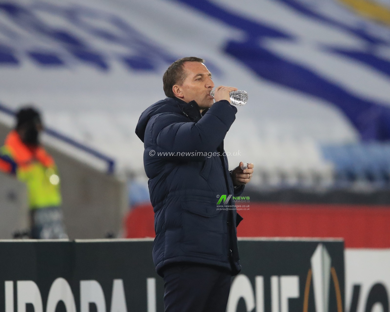 Brendan Rogers manager of Leicester City drinks his water during the game