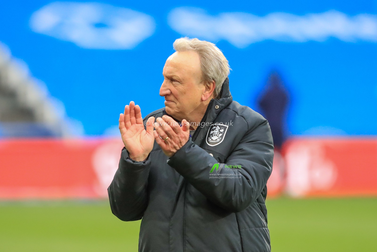 Neil Warnock manager of Huddersfield Town celebrates the 4-2 win during the Sky Bet Championship match Huddersfield Town vs Middlesbrough at John Smith's Stadium, Huddersfield, United Kingdom, 1st April 2023

(Photo by Alfie Cosgrove/News Images)