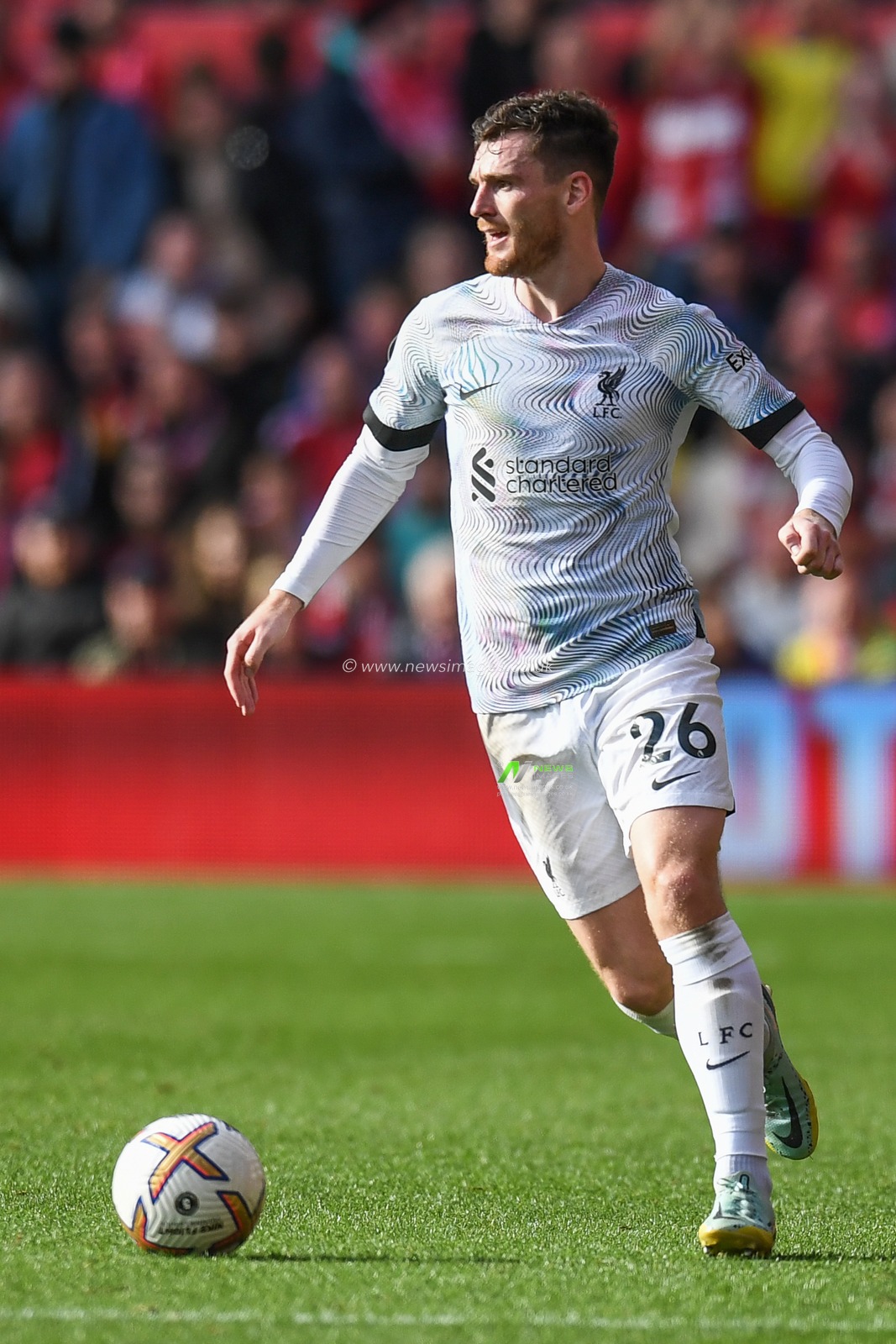 Andrew Robertson #26 of Liverpool during the Premier League match Nottingham Forest vs Liverpool at City Ground, Nottingham, United Kingdom, 22nd October 2022

(Photo by Mike Jones/News Images)